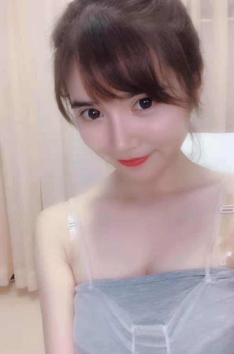 南洲温柔体贴的瑶瑶